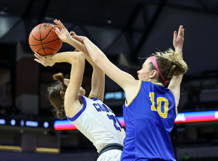 John Burroughs Lutheran St. Charles Missouri girls basketball March 14 2024 David Smith 27087